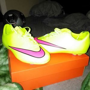 Meet your Posher, Cesar